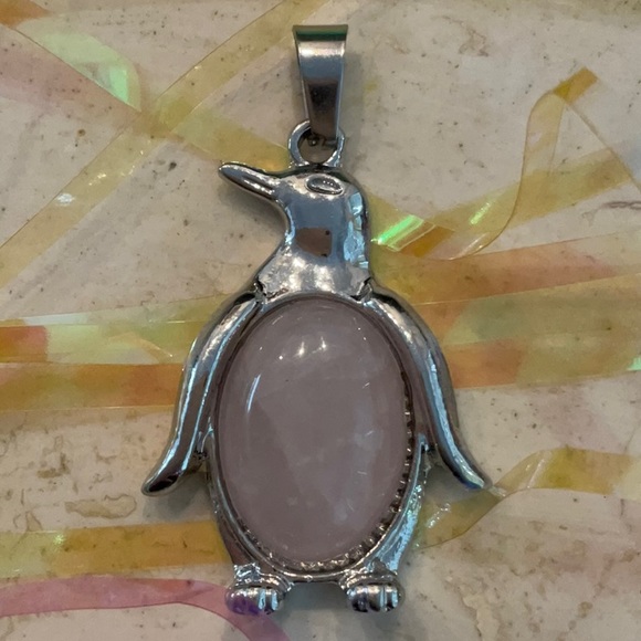 Penguin Charm Pink Quartz Pendant For Necklace Silver Tone - Picture 1 of 8